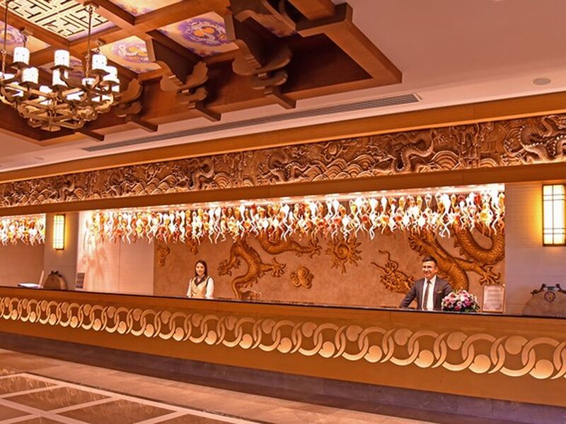 Royal Dragon Hotel