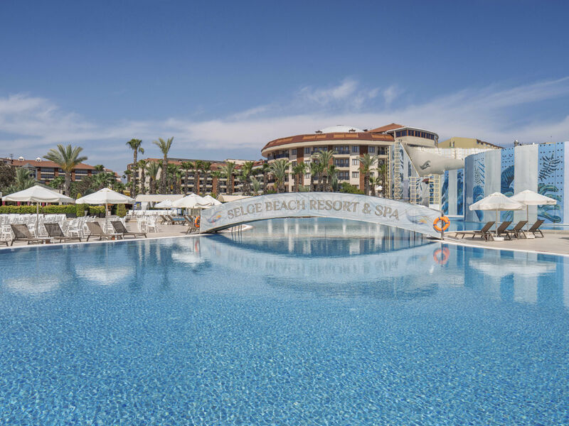 Selge Beach Resort & Spa